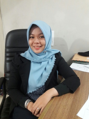 Yunita Sari, SKM (Staf administrasi Prodi Profesi Dokter)  